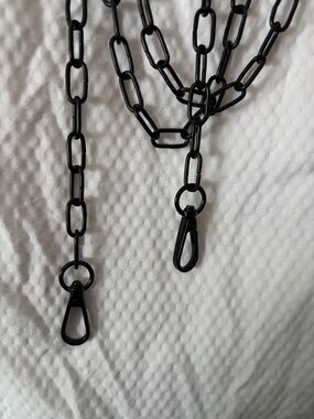 NWT Durable Plus Size Metal Alt Goth Black Multi-use Chain w/ Rotating Clamps